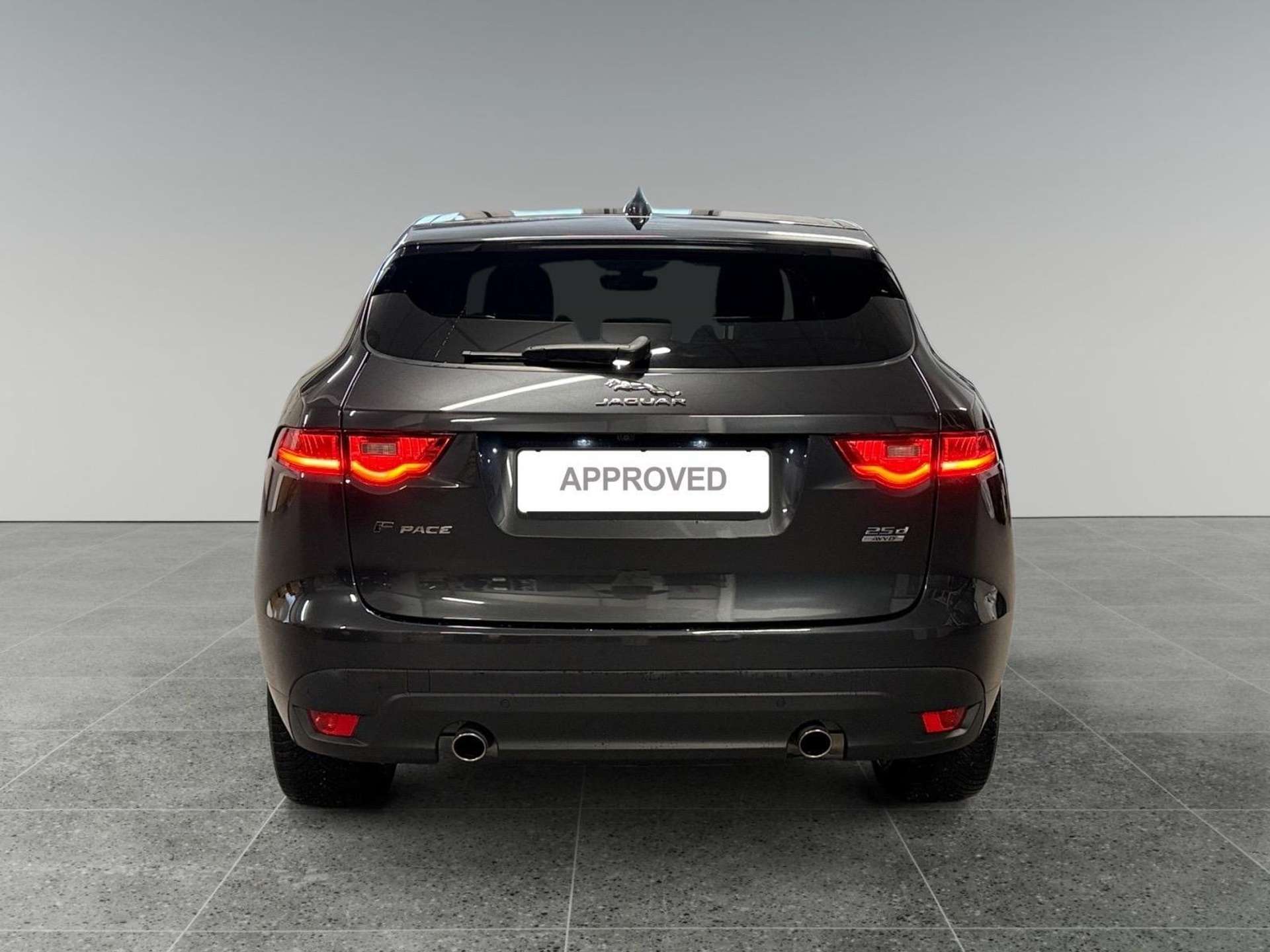 Jaguar F-Pace  2.0d i4 R-Sport awd 240cv auto my20