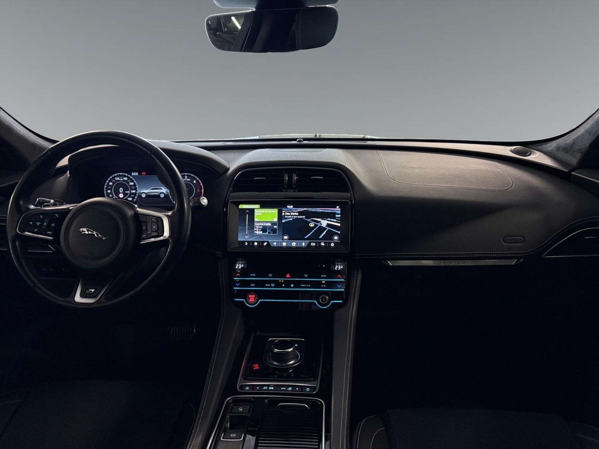 Jaguar F-Pace  2.0d i4 R-Sport awd 240cv auto my20
