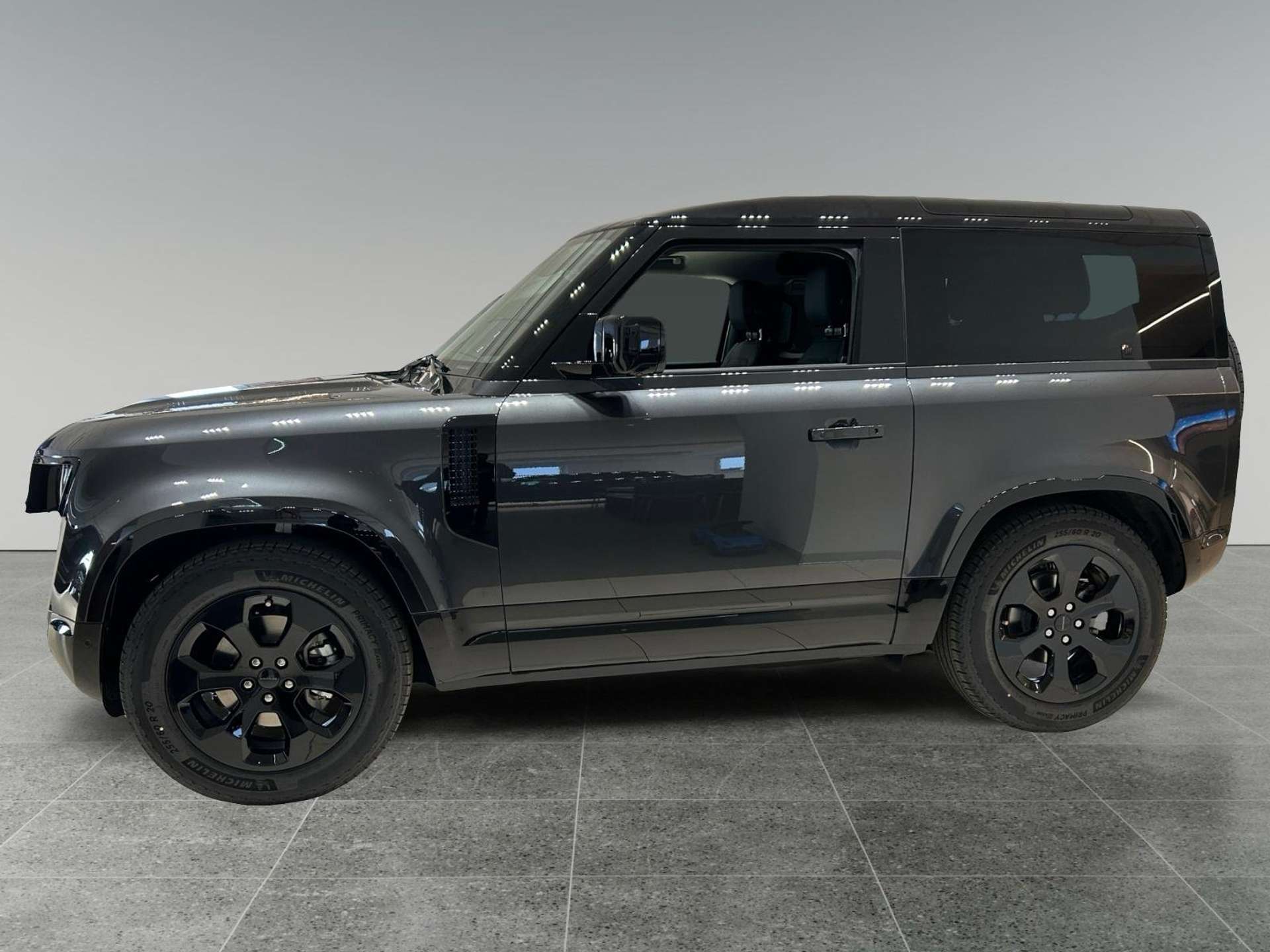 Land Rover Defender  X-Dynamic SE awd 200cv auto