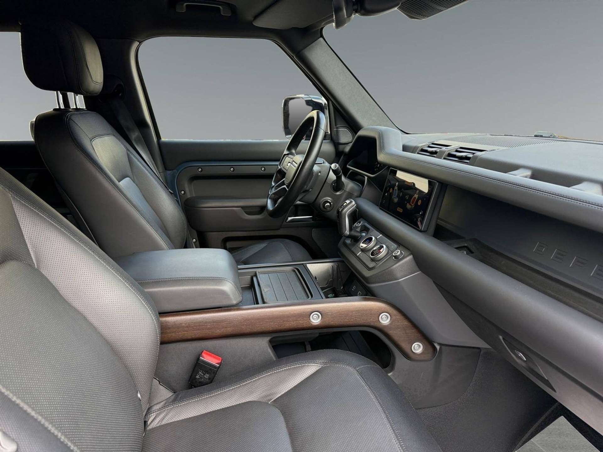Land Rover Defender  3.0d i6 mhev X-Dynamic SE 200cv