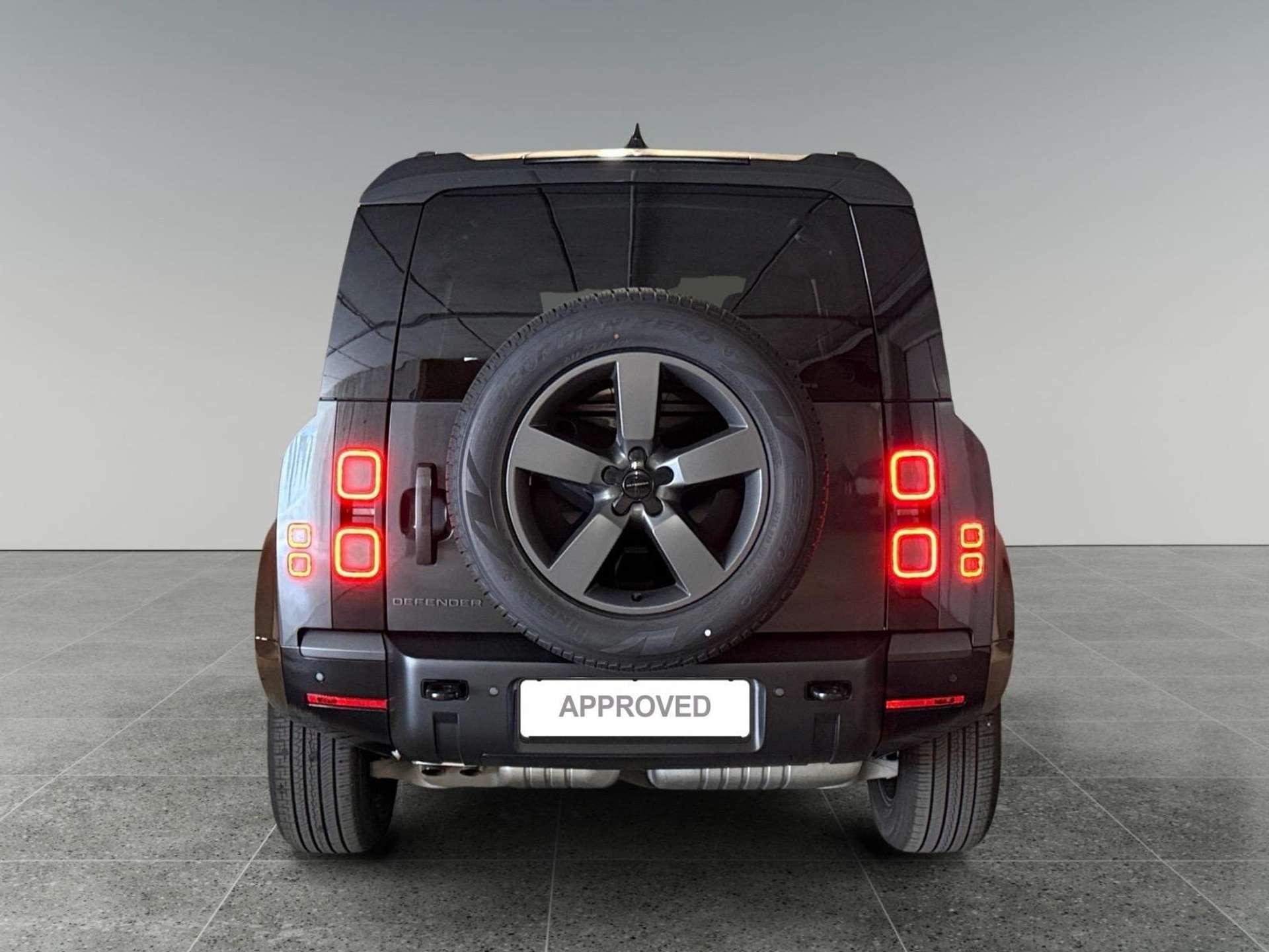 Land Rover Defender  3.0d X-Dynamic SE 200 cv