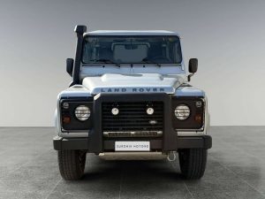 Land Rover Defender  Defender VI 2007 90 2.4 td S SW