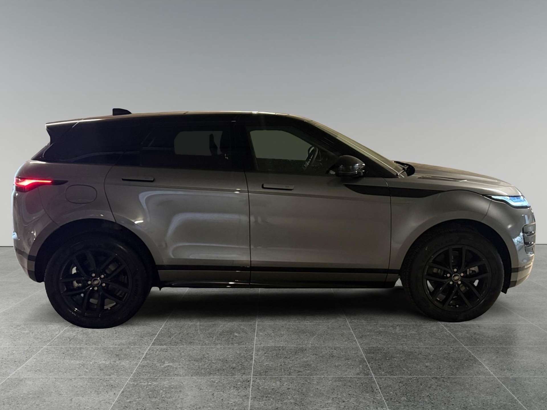 Land Rover Range Rover Evoque  R-Dynamic SE 270cv – Phev