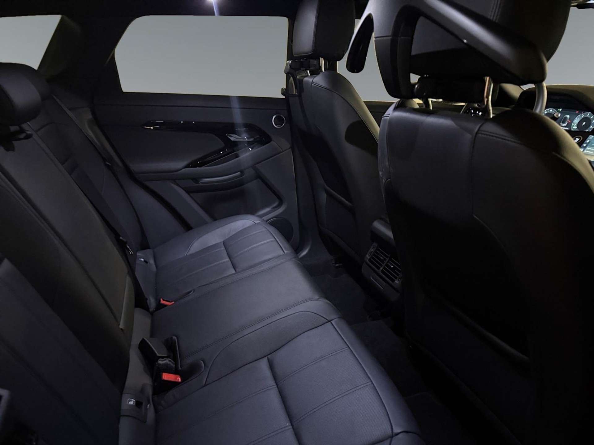 Land Rover Range Rover Evoque  R-Dynamic SE 270cv – Phev