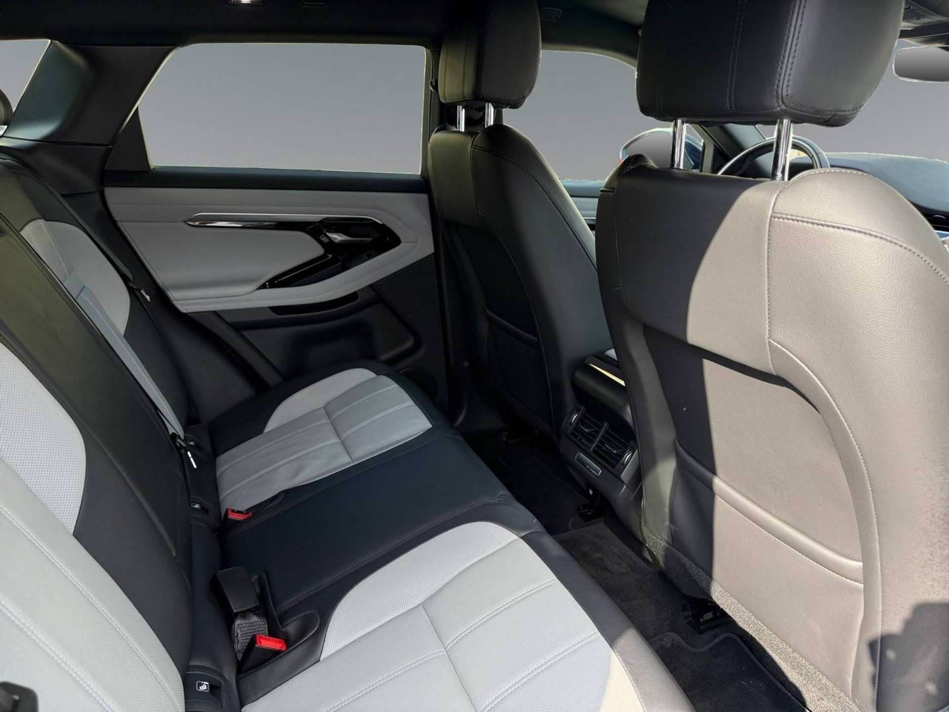Land Rover Range Rover Evoque  R-Dynamic SE awd 150cv auto