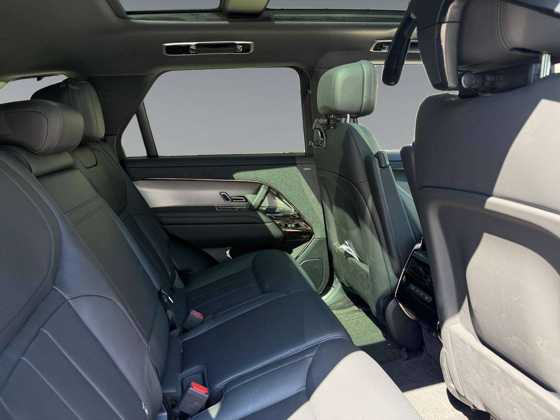 Land Rover Range Rover Sport  Dynamic SE Dark Edition 460cv PHEV