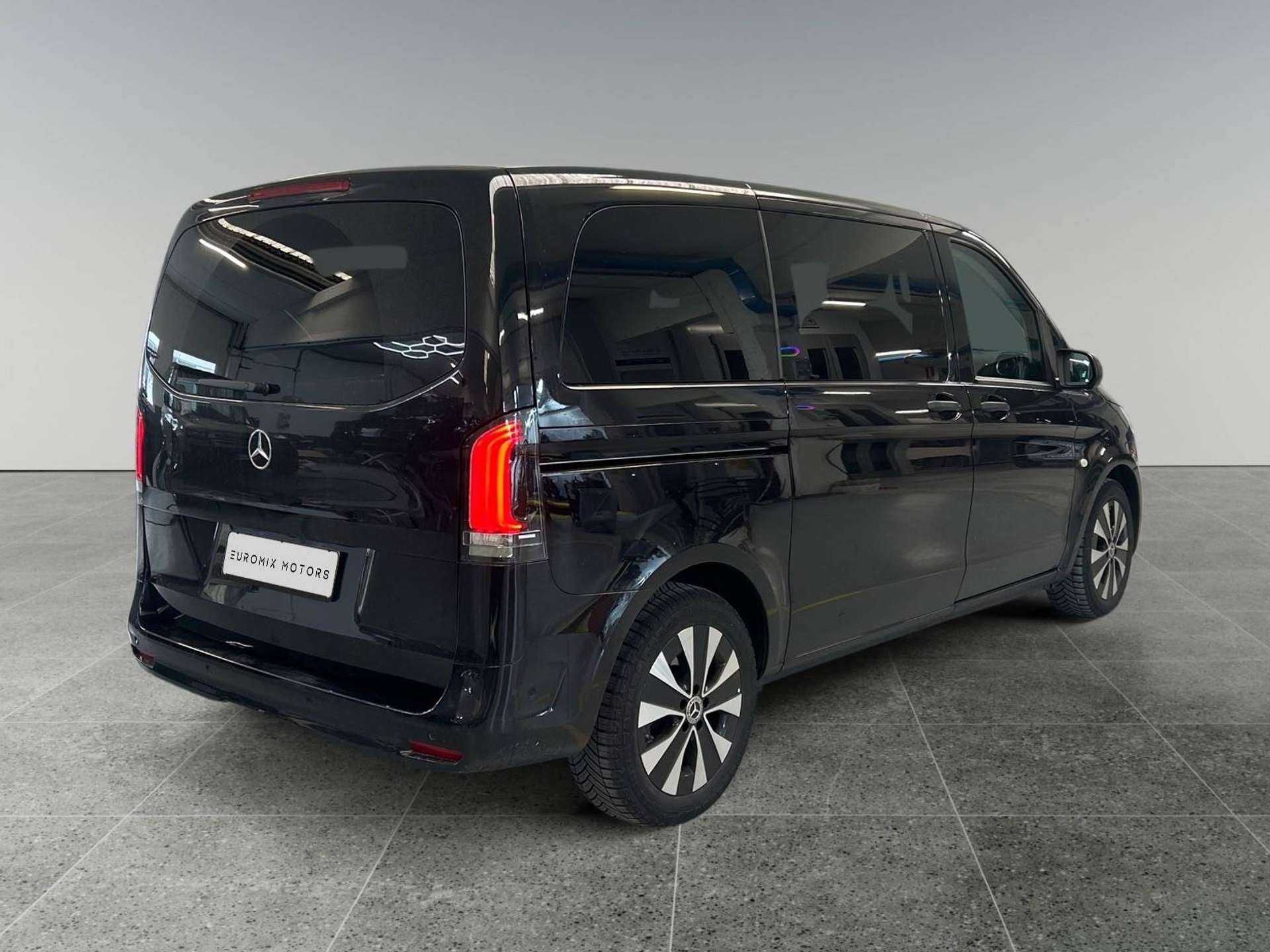 Mercedes-Benz Vito  220d 4matic 5POSTI